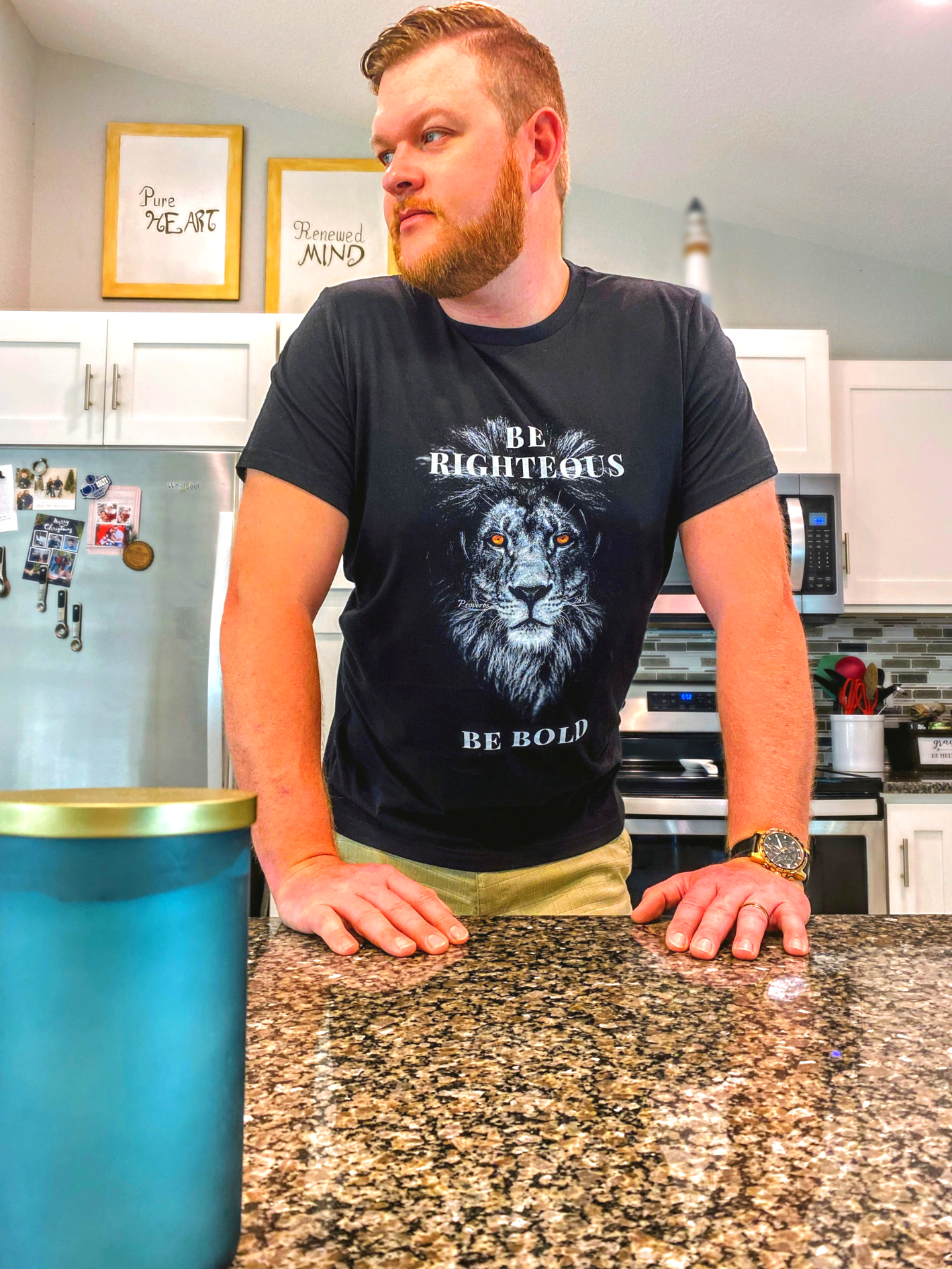 Bold Lion Tee